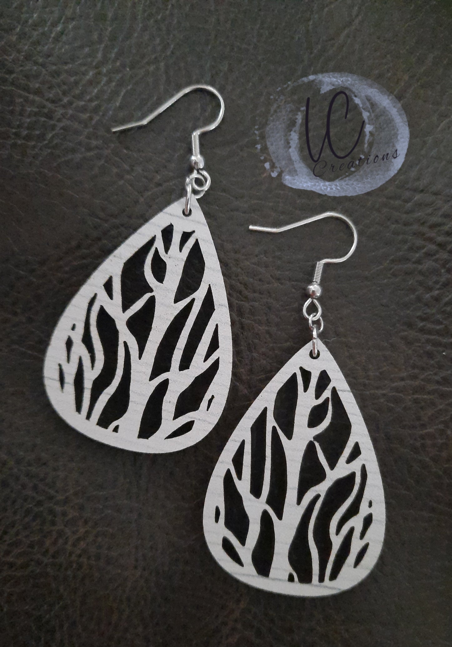 White Woods Dangle