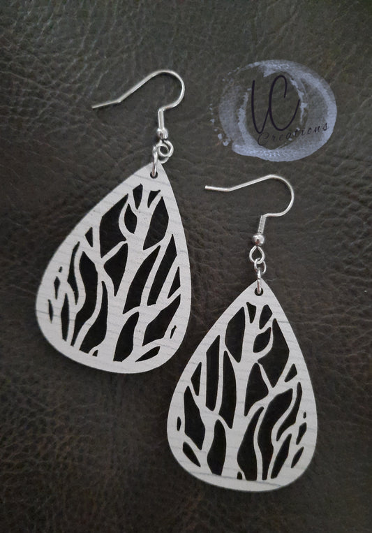 White Woods Dangle
