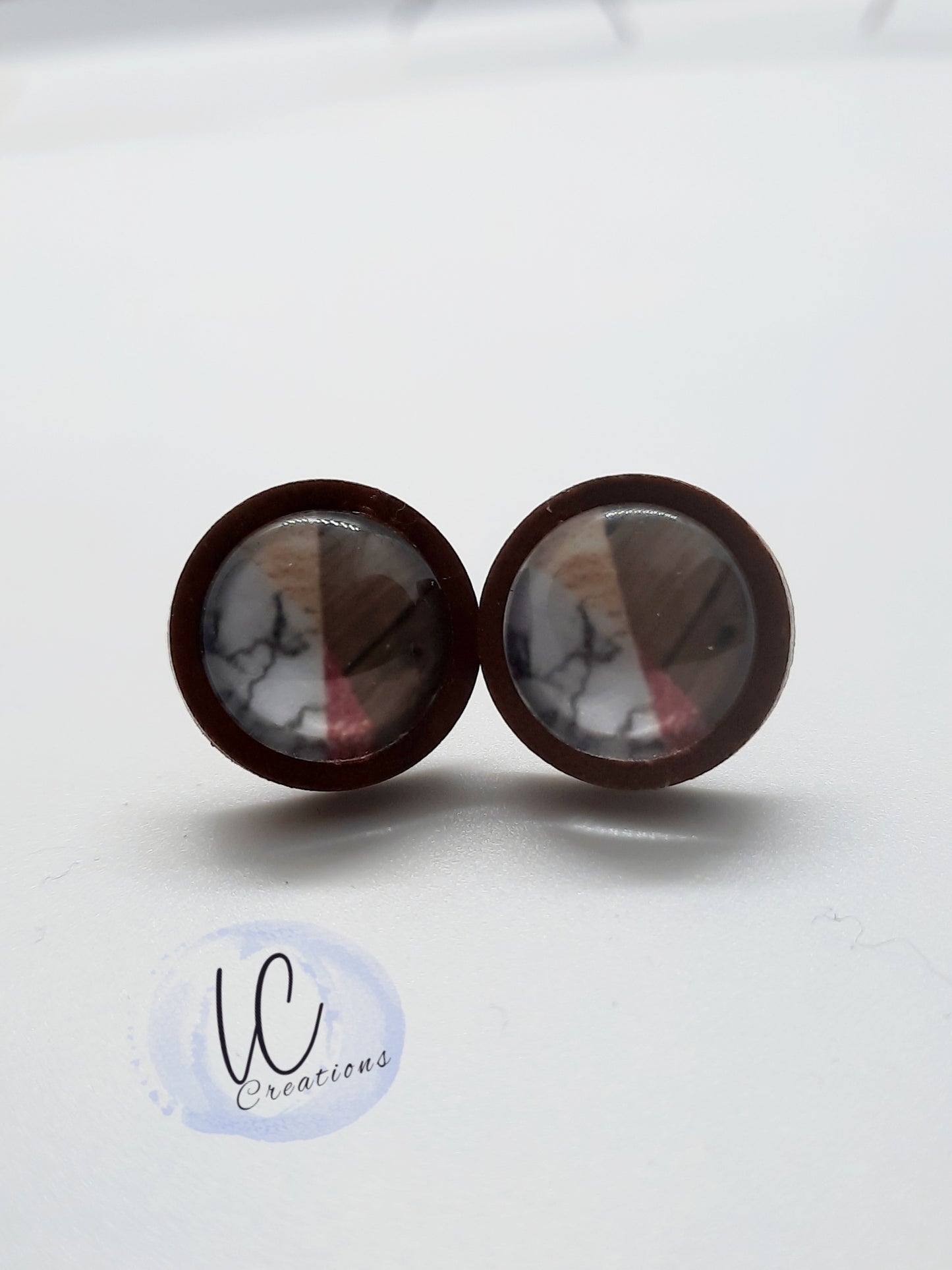 Marble and Wood Stud