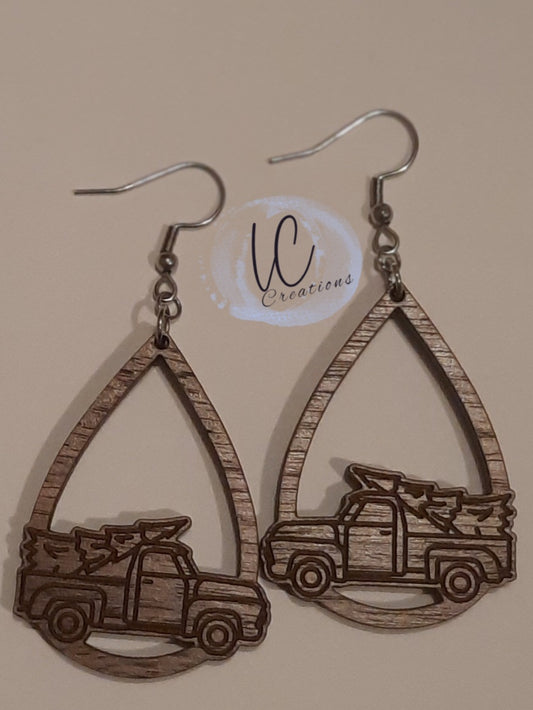 Teardrop Truck N Tree